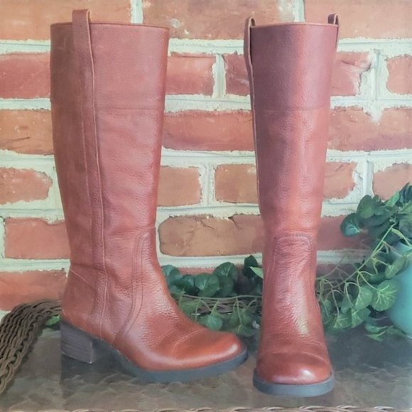 Lucky Brand Shoes - Lucky Brand Womens Hibiscus Pull On Riding Boot 7M